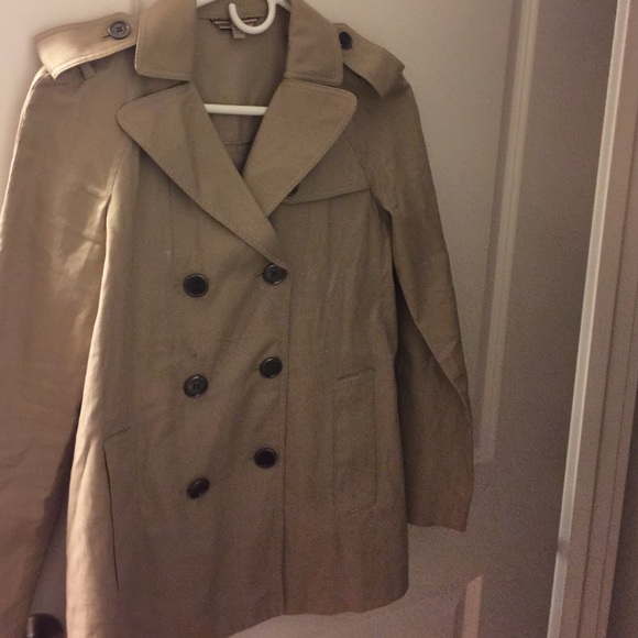 Coat - Picture 2 of 4