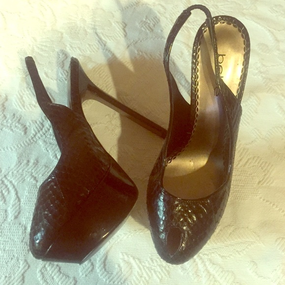 Bebe pumps