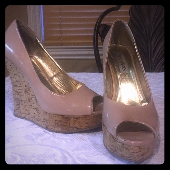 Steve Madden wedges