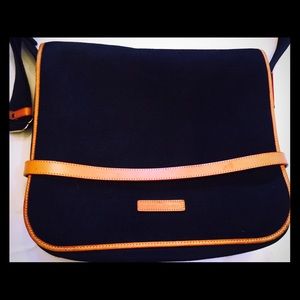 Authentic Dooney&Bourke black messenger bag