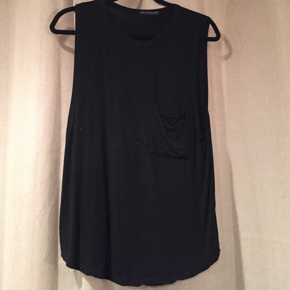 Brandy back pocket tee