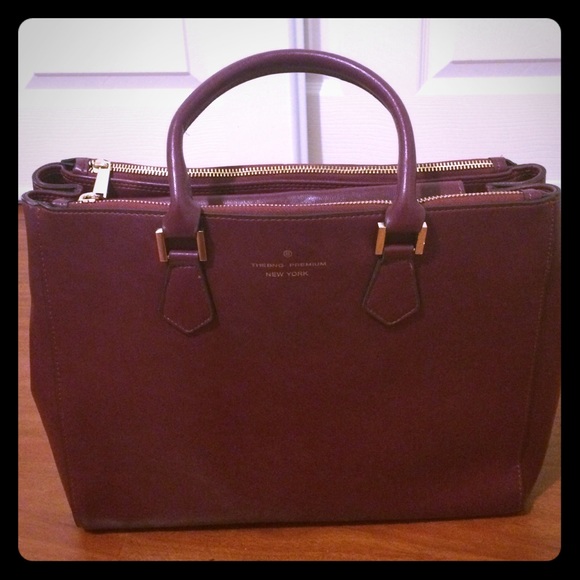 Wine-red tote bag