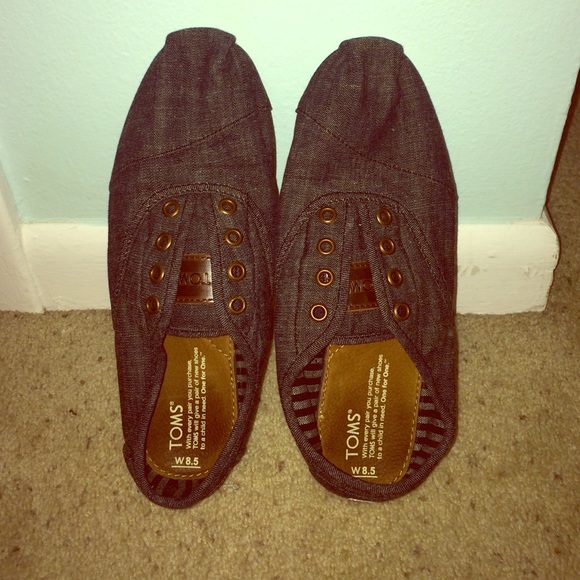 Women's Denim style TOMS