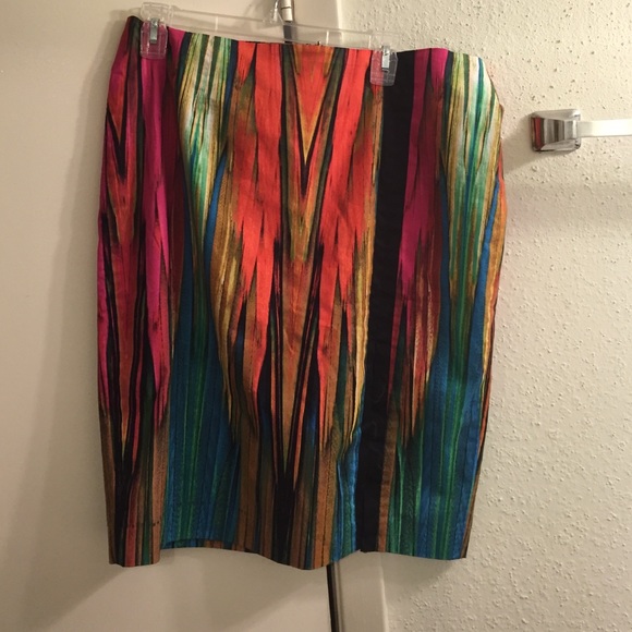 Cute skirt with split