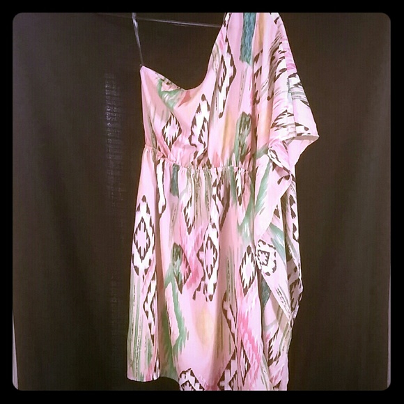 One shoulder flowy  Aztec print dress