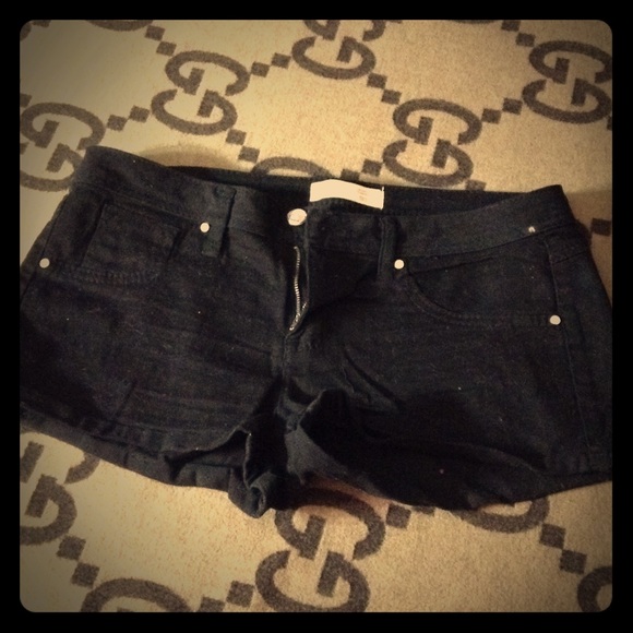 Black short shorts