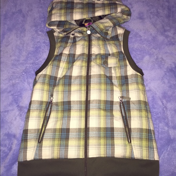 Burton Plaid Vest