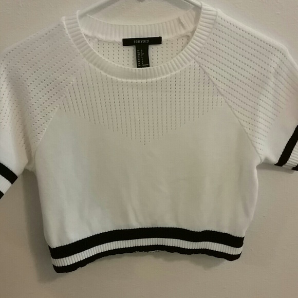 Cropped sweater