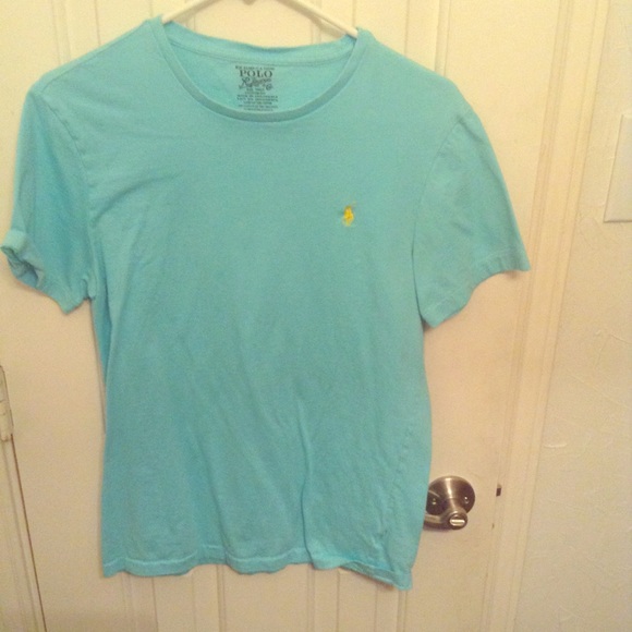 polo t-shirt