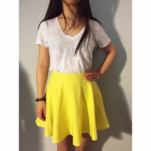 Yellow summer skirt
