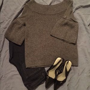 Grey sweater