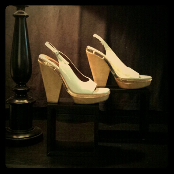 Authentic Marni white/wooden platforms!