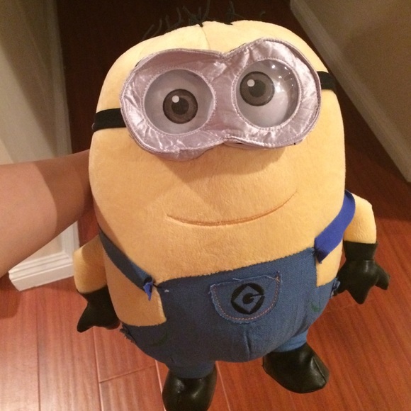 Minions cute backpack😍😍