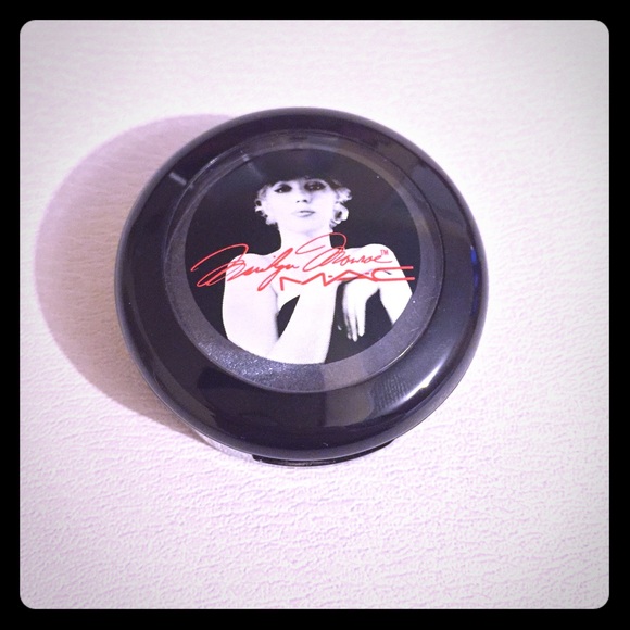 Mac limited edition Marilyn Monroe