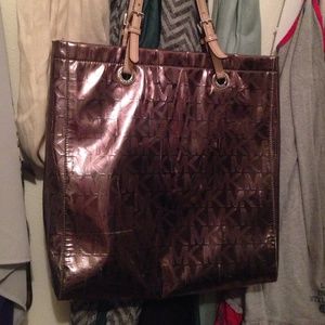 🎉🎉SOLD locally!!     Michael Kors purse!