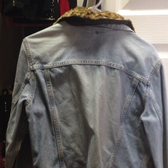 Jean jacket - Picture 3 of 3