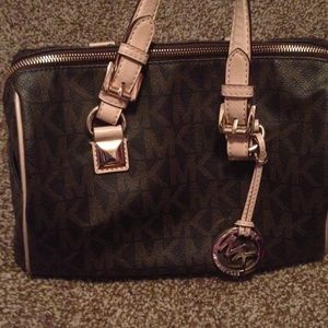 MK GREYSON BAG PERFECT CONDITION