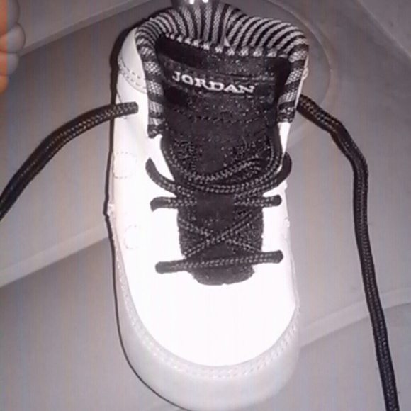 SOLD ON POSHMARK!!!! - Picture 1 of 4