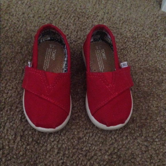 Toddler Red Toms