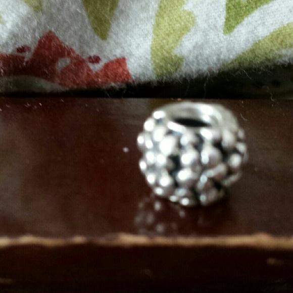 Pandora bead