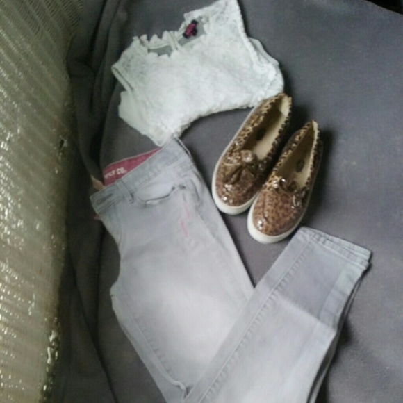 Sequins leopard print flat Oxford - Picture 1 of 3