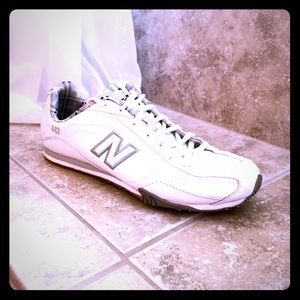 New Balance classic white sneaker, size 9.5