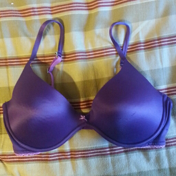 Purple scoopneck bra 36D