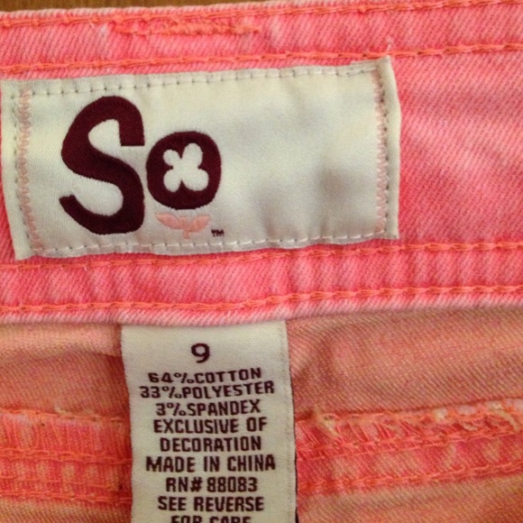 Jeans - Picture 3 of 4