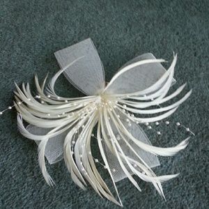 Wedding hair accent