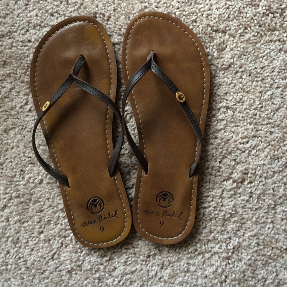 Ocean-Minded brown flip-flops