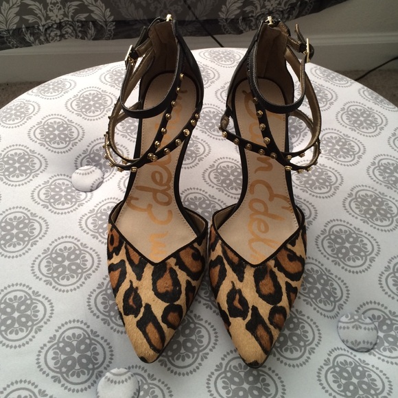 Sam Edelman pumps.
