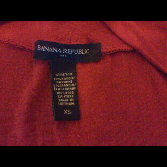 Banana Republic sleeveless rust colored top - Picture 2 of 4