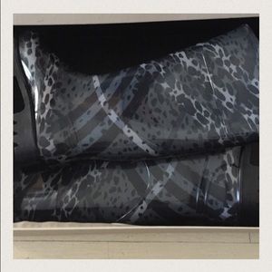 💥SALE today💥Authentic Burberry Rain boots