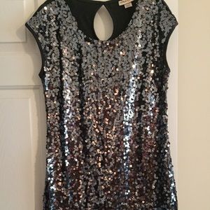 Silver and gray tunic