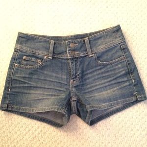 Victoria's Secret London Jean Shorts!