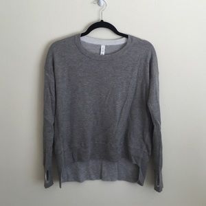 Lululemon gray long sleeve pullover