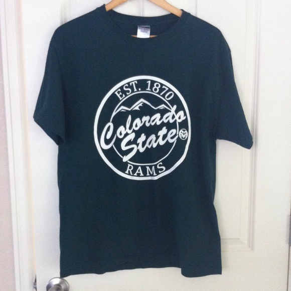 Green large Colorado t shirt.