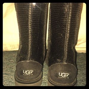 Classic black short sparkle Uggs