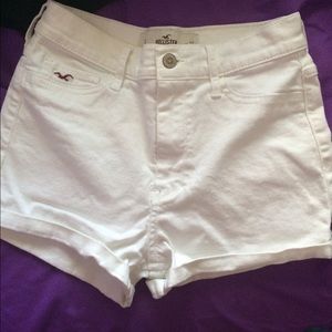 Hollister highwaisted shorts