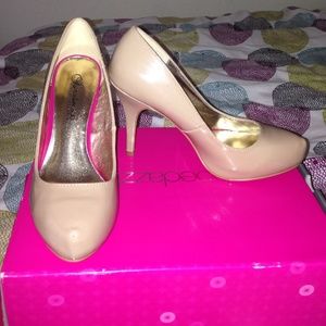 💥 REDUCED - Nude pumps. Size 7.