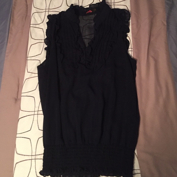 Navy blue top