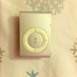 I pod shuffle 1gb silver