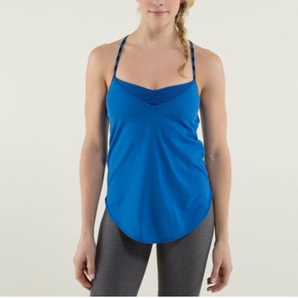 ⚡️ONE DAY SALE ⚡️lululemon roll out tank