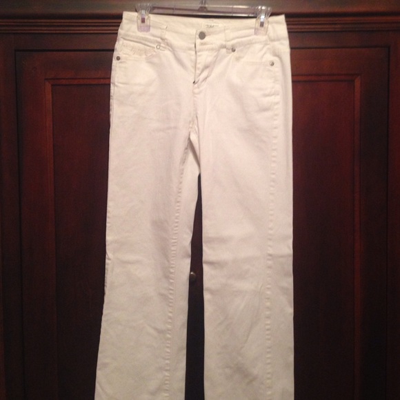 White House Black Market Off White Pants