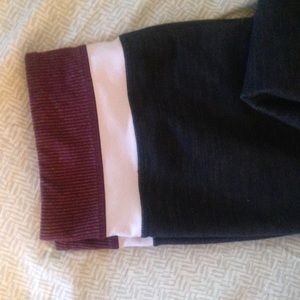 Lululemon Groove Pant in Charcoal and Maroon