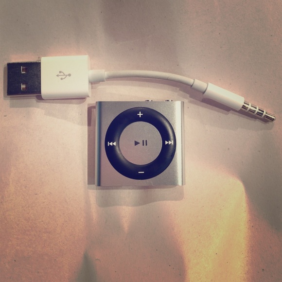 Apple  Accessories - iPod shuffle