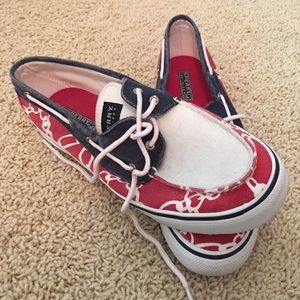 patriotic Sperry's