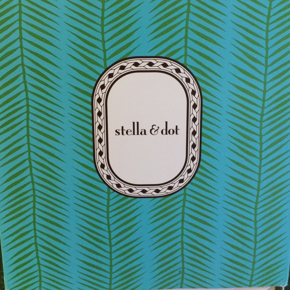 ❌❌SOLD-❌❌Stella & Dot Palamino Statement Necklace - Picture 2 of 2