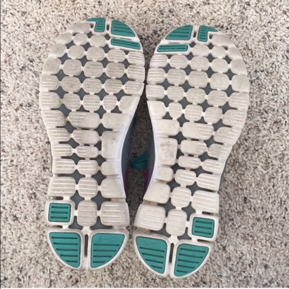 Nike 8 - Picture 3 of 3