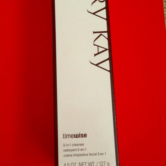 TimeWise 3 -in-1 cleanser!